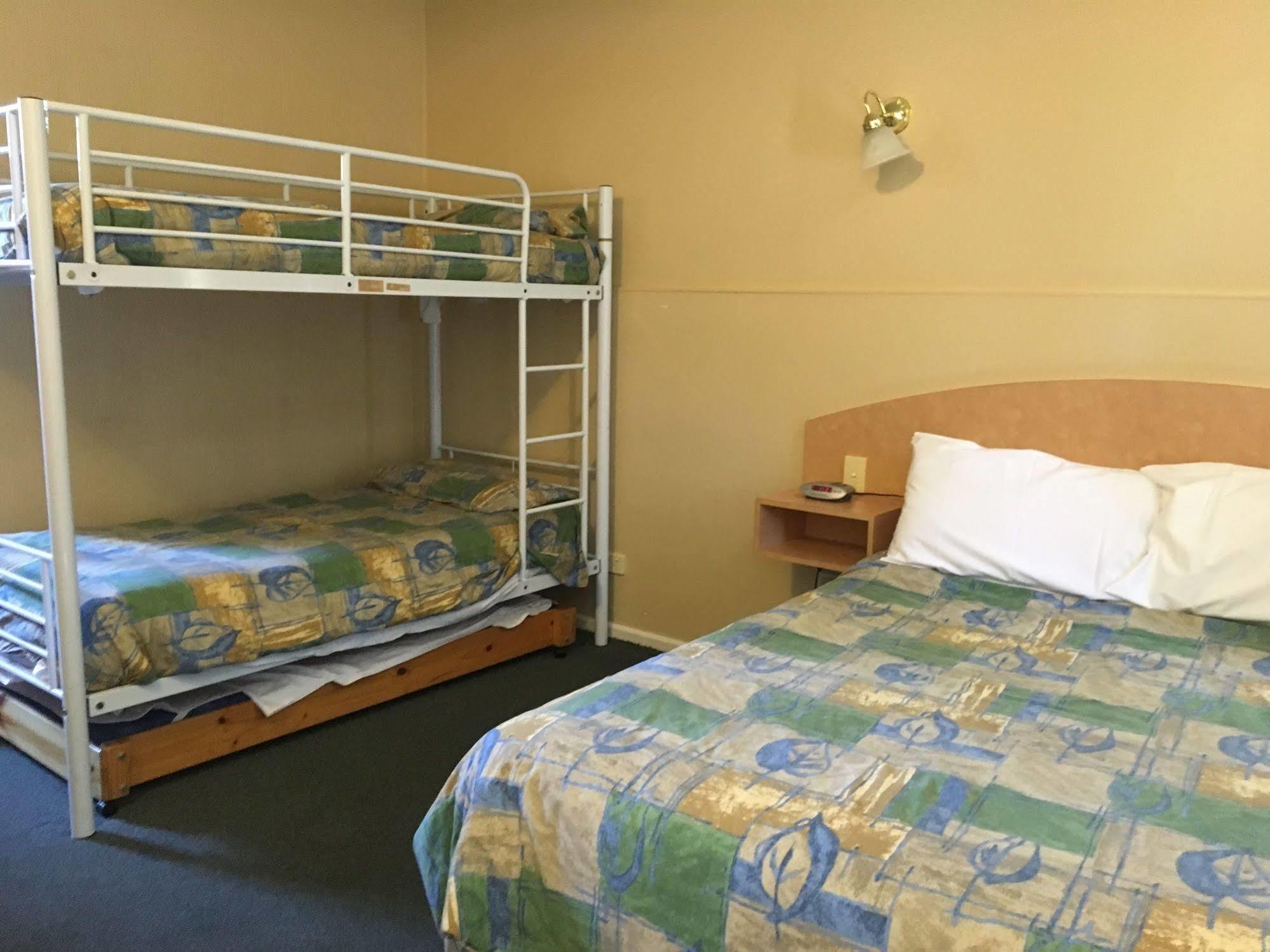 Parkville Motel Мельбурн Экстерьер фото