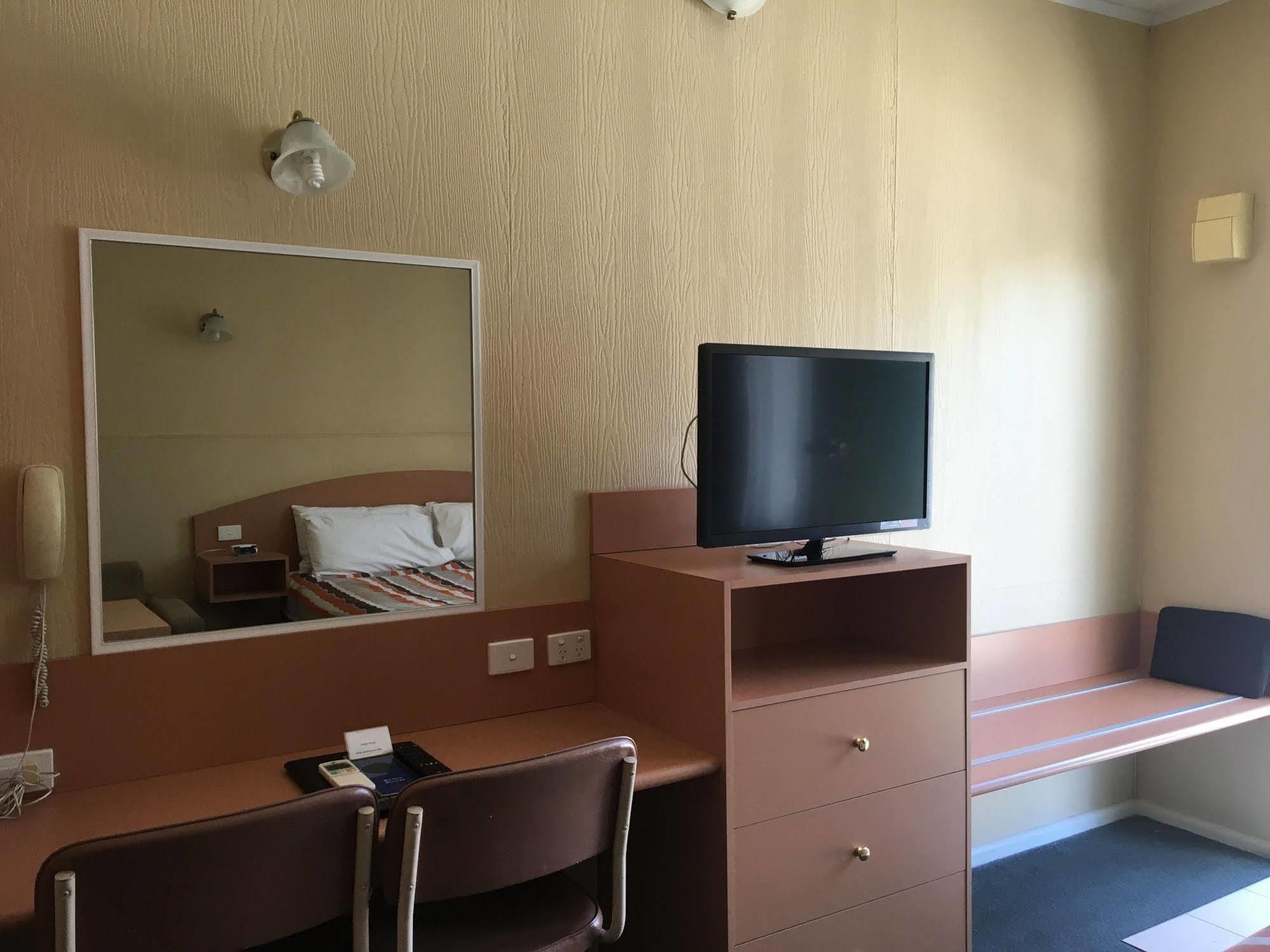 Parkville Motel Мельбурн Экстерьер фото